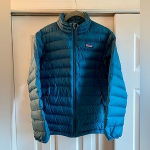 Patagonia youth down puffer jacket - like new